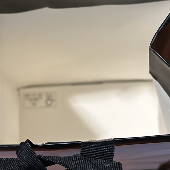 Gucci paper tote bag bundle - Picture 4 of 5